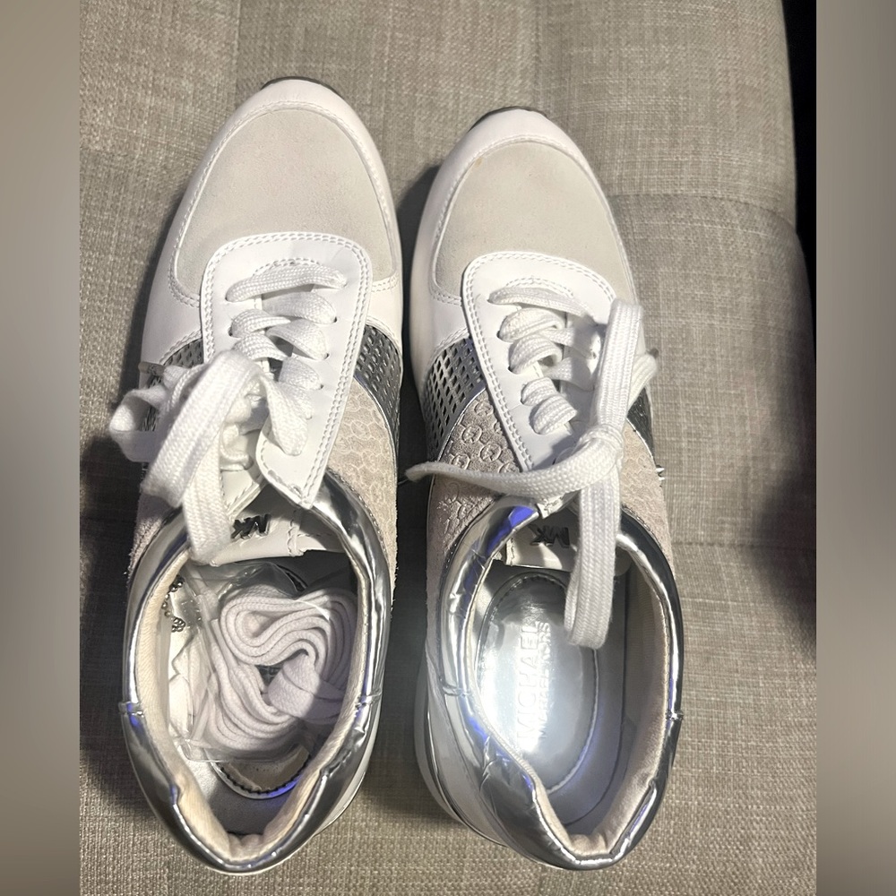 Michael Kors Sneakers